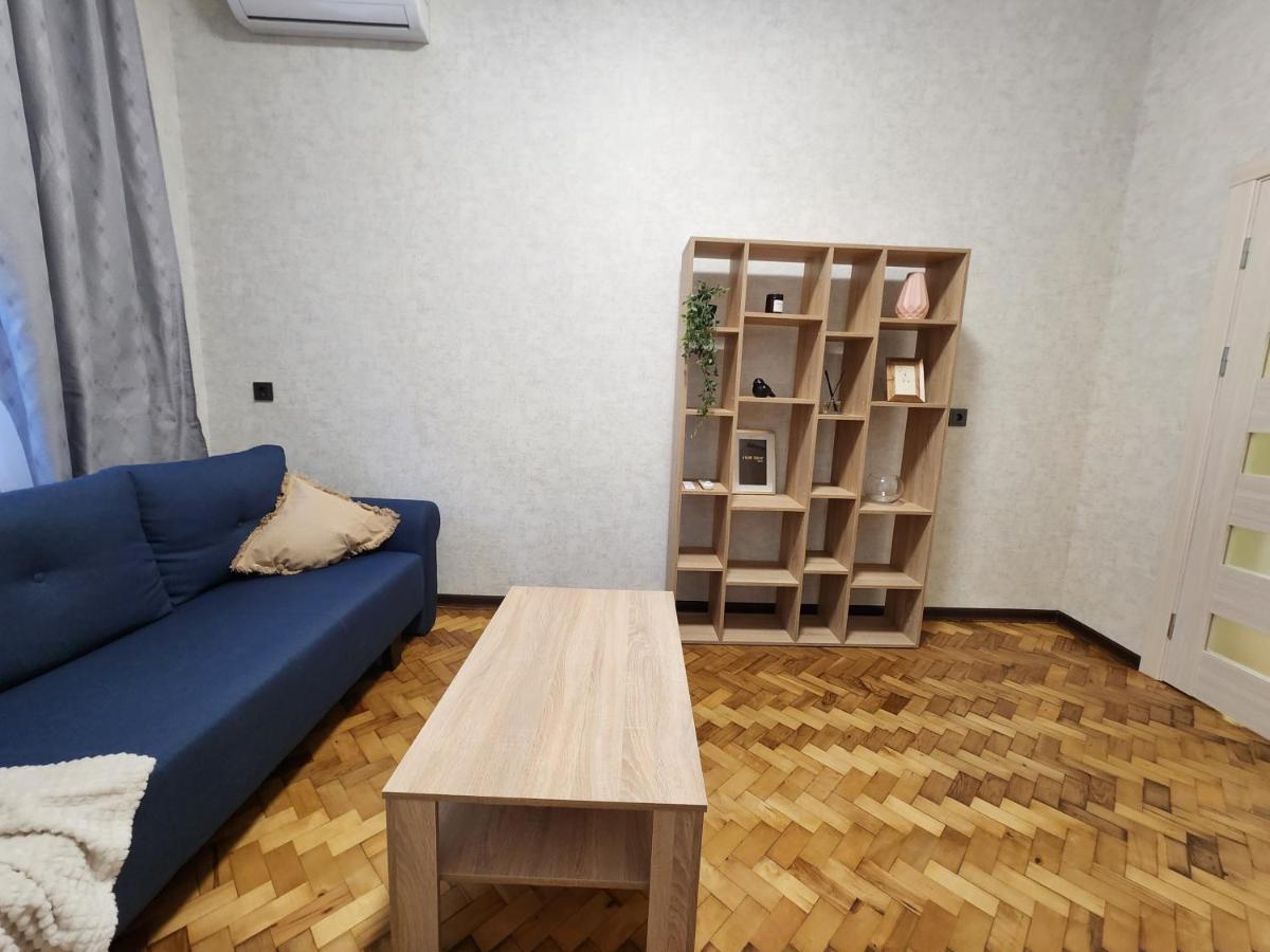O.O.Apart.2 TTchernivtsi Extérieur photo