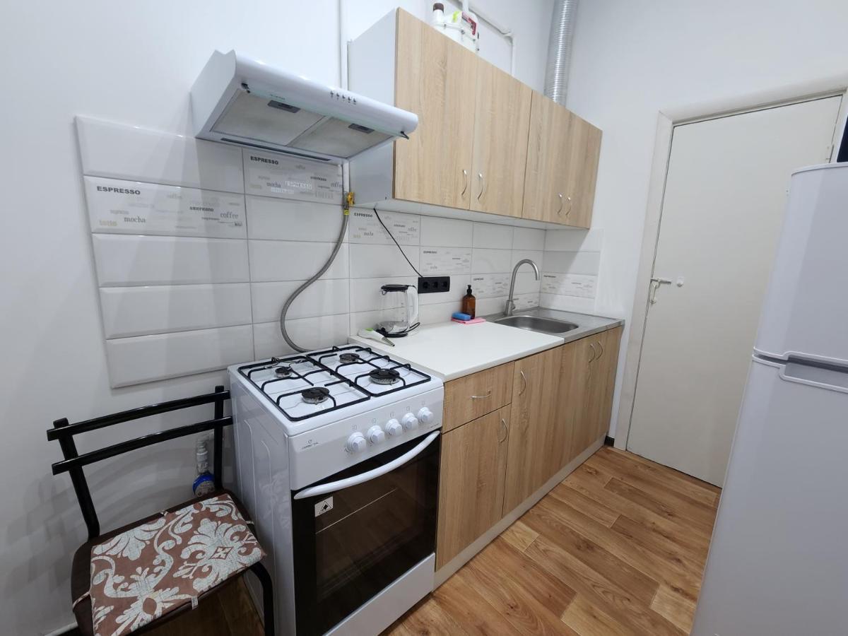 O.O.Apart.2 TTchernivtsi Extérieur photo